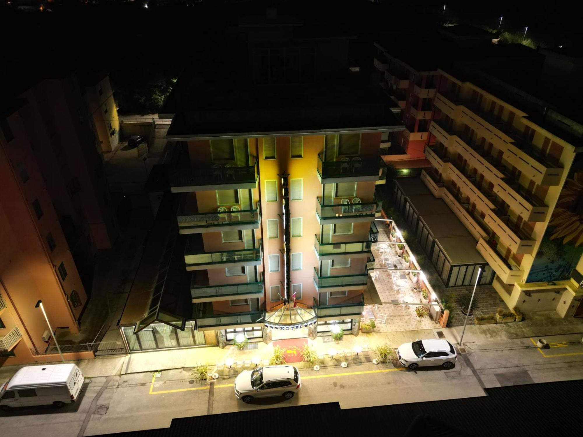 Hotel Europeo Соттомаріна Екстер'єр фото